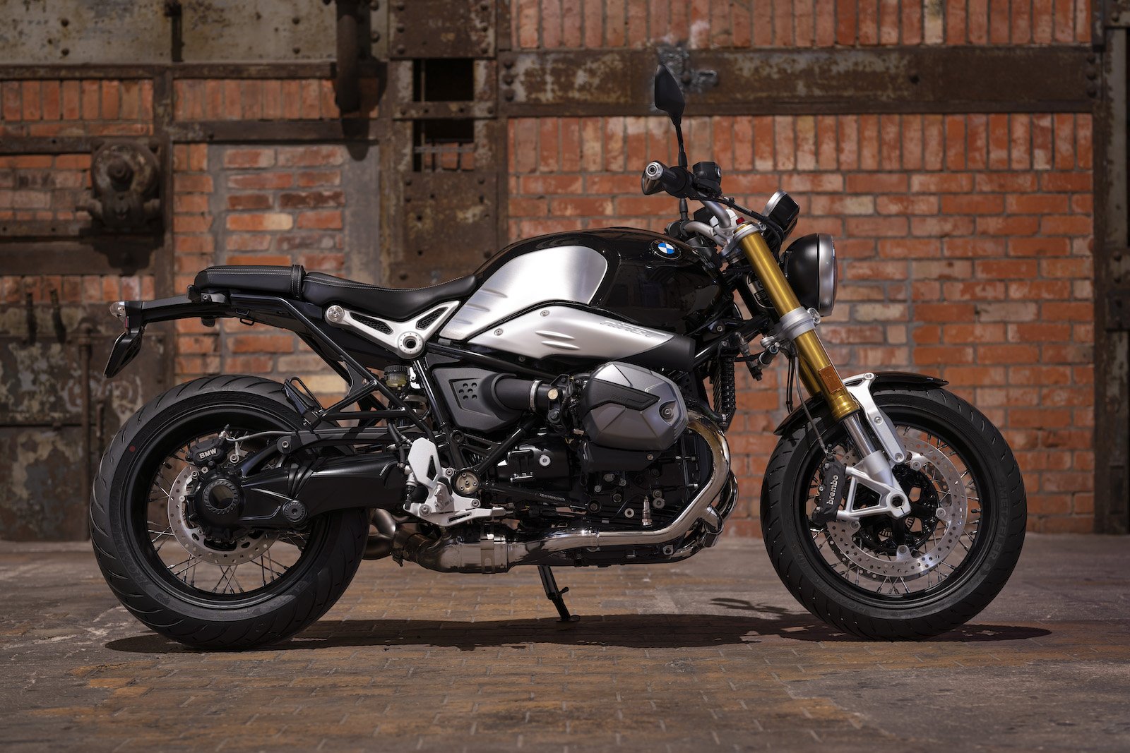 BMW R nineT